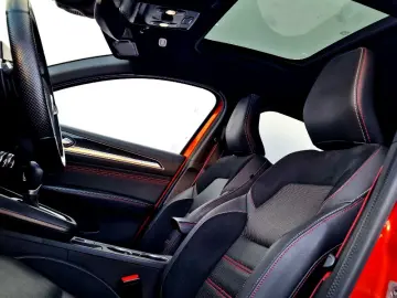 RENAULT ARKANA 1.3 TCe MHEV 160CP RS Line EDC