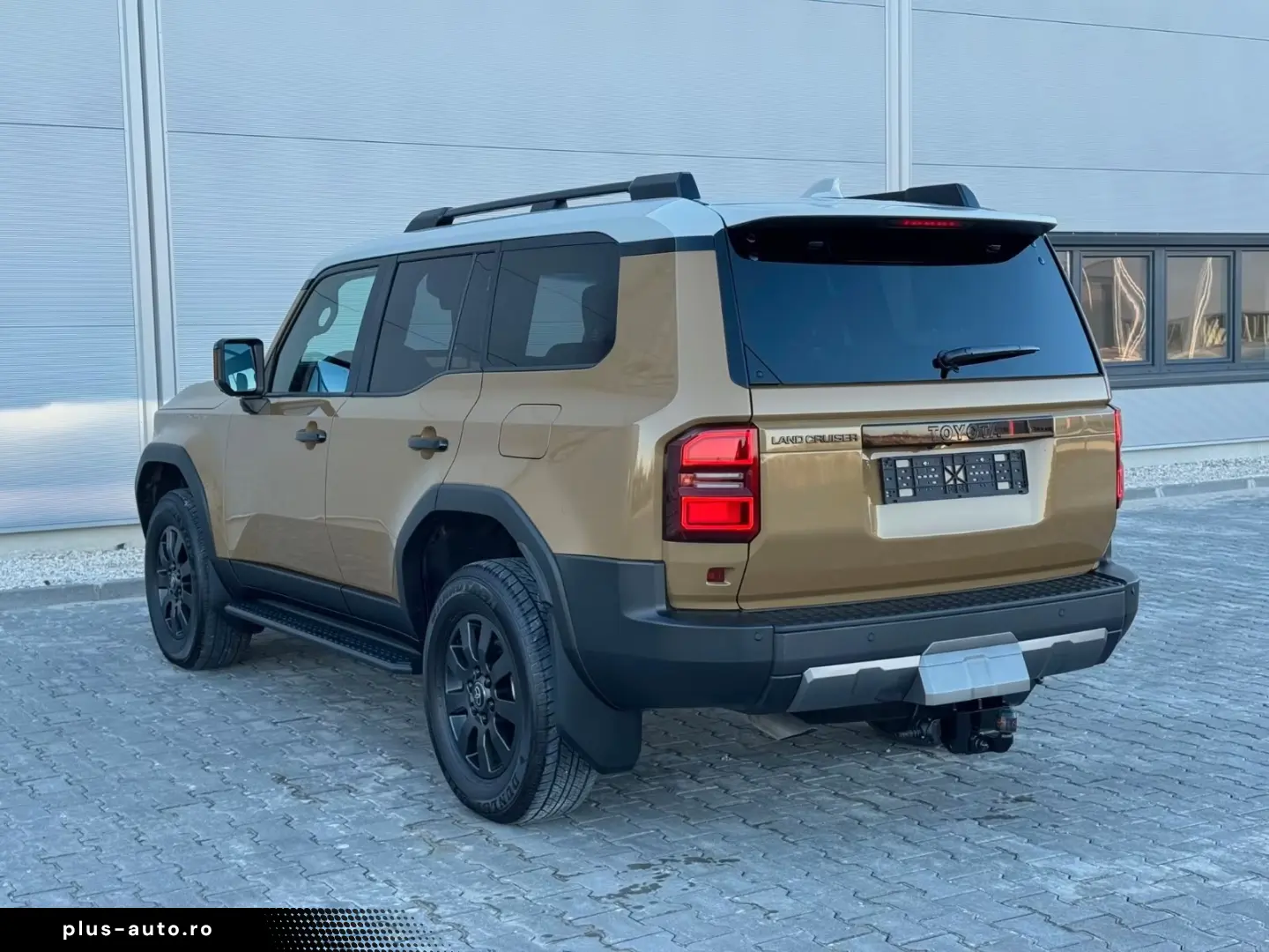 Toyota Land Cruiser 2 8 D-4D 151kW AWD First Edition