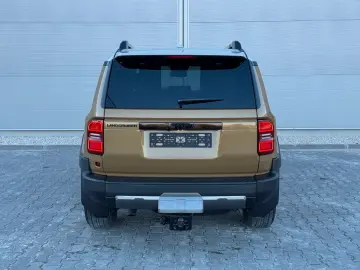 Toyota Land Cruiser 2 8 D-4D 151kW AWD First Edition