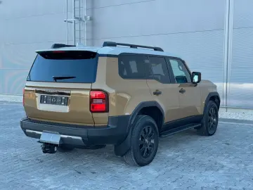 Toyota Land Cruiser 2 8 D-4D 151kW AWD First Edition