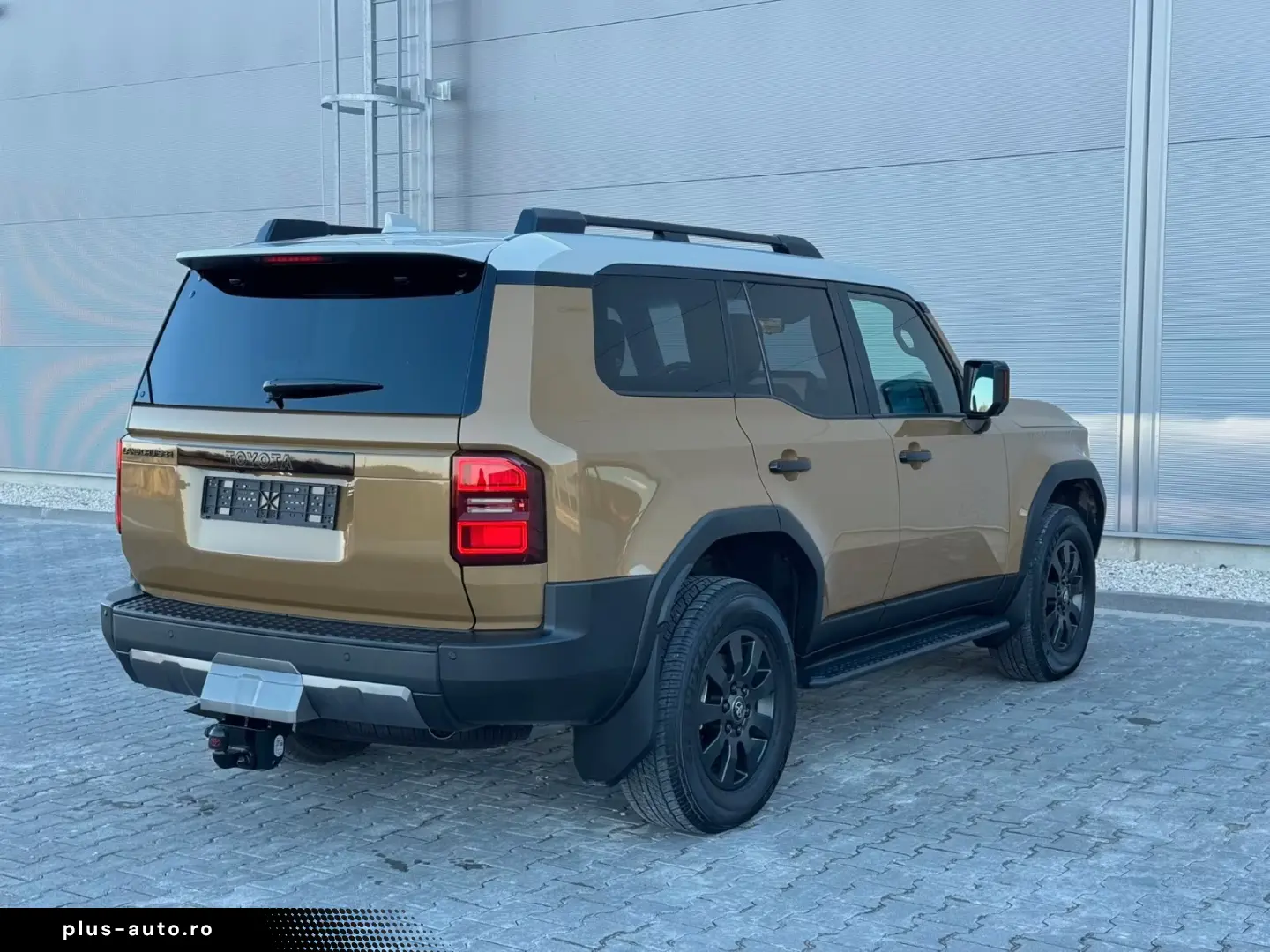 Toyota Land Cruiser 2 8 D-4D 151kW AWD First Edition