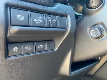 Toyota Land Cruiser 2 8 D-4D 151kW AWD First Edition