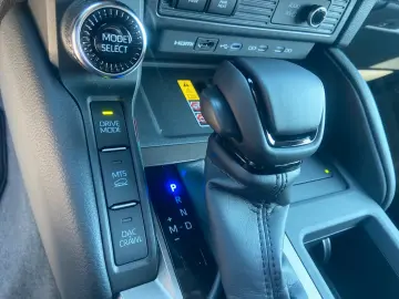 Toyota Land Cruiser 2 8 D-4D 151kW AWD First Edition