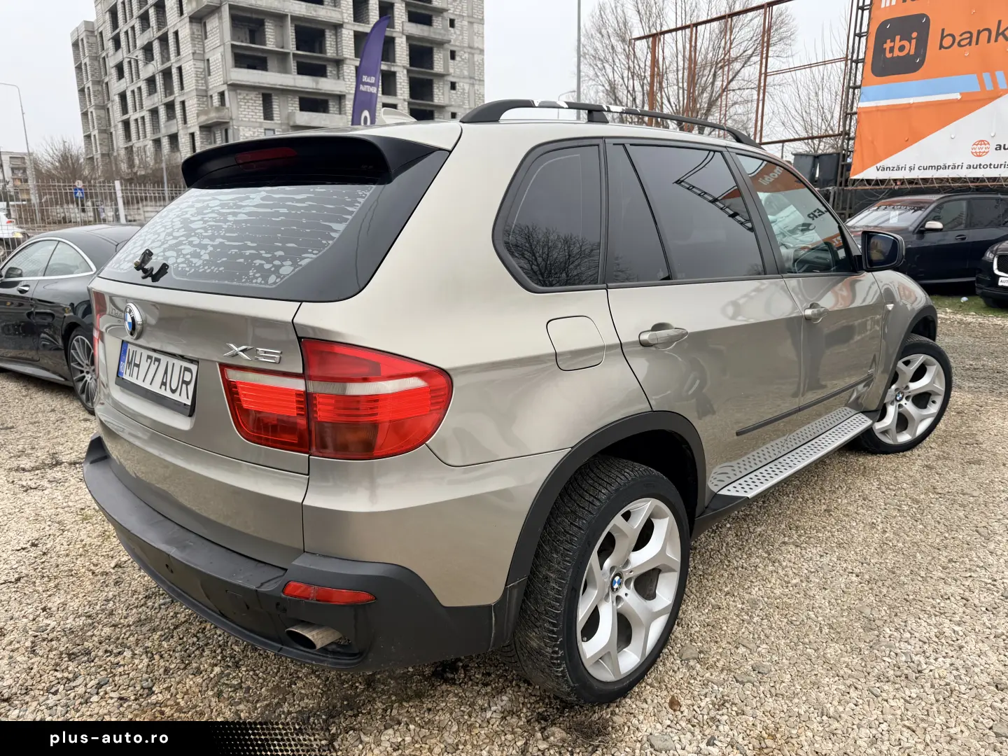 4000e avans și 4000e în 3 luni