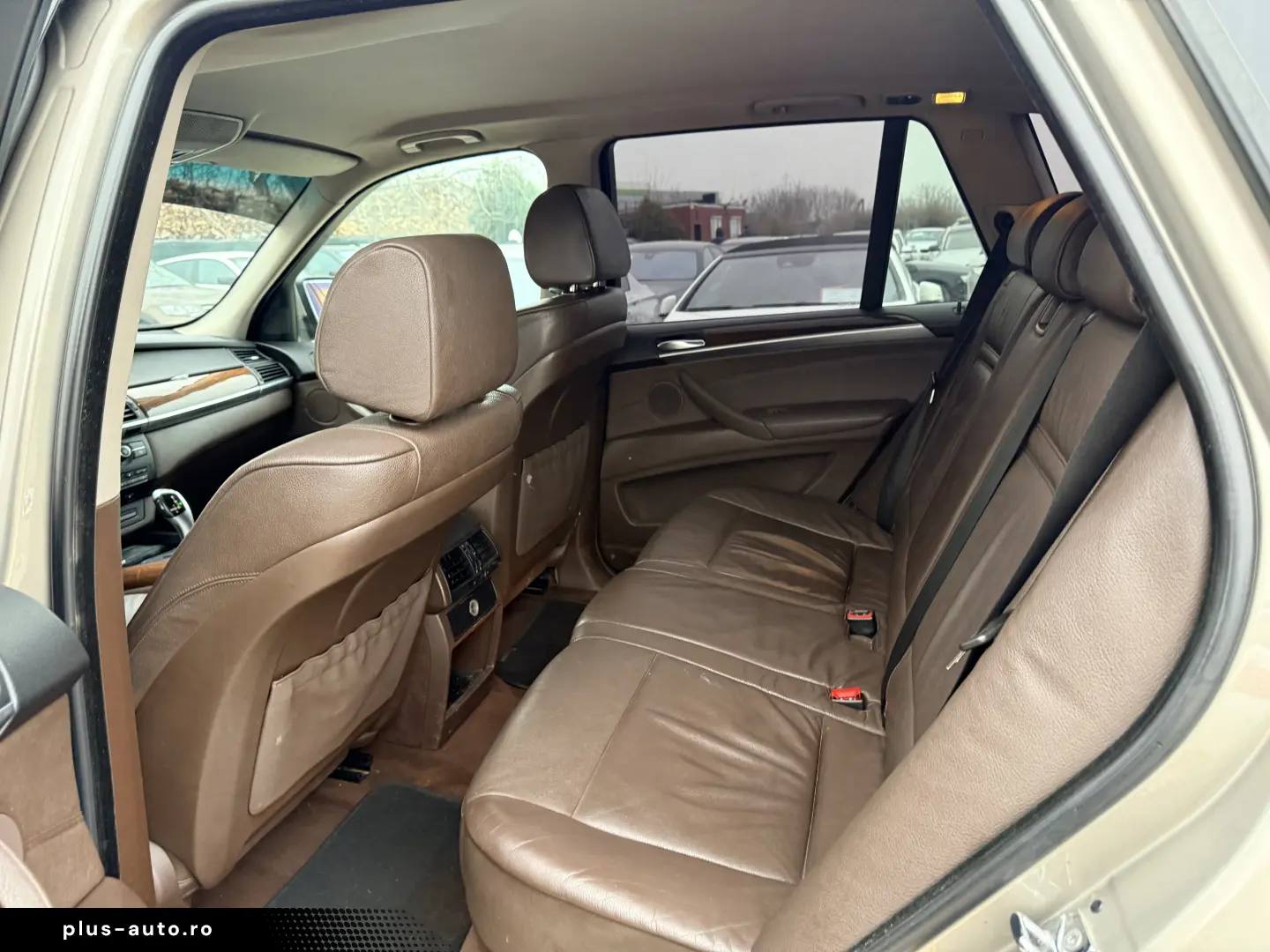 4000e avans și 4000e în 3 luni