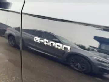 Audi Q7 3.0 TDI e-tron quattro