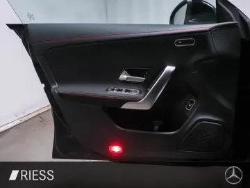 MERCEDES-BENZ CLA 220 d Cp AMG Sport LED Distr  Keyless