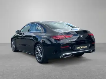 MERCEDES-BENZ CLA 220 d Coupé AMG KEYLESS KAM LED NAVI AMBI