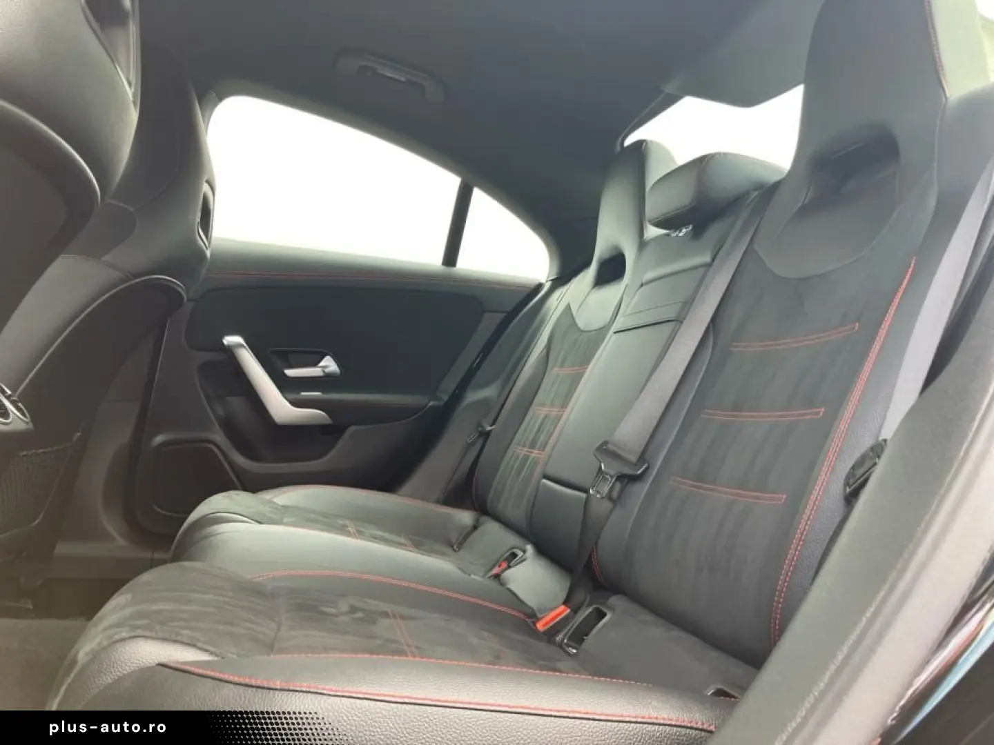 MERCEDES-BENZ CLA 220 d Coupé AMG KEYLESS KAM LED NAVI AMBI