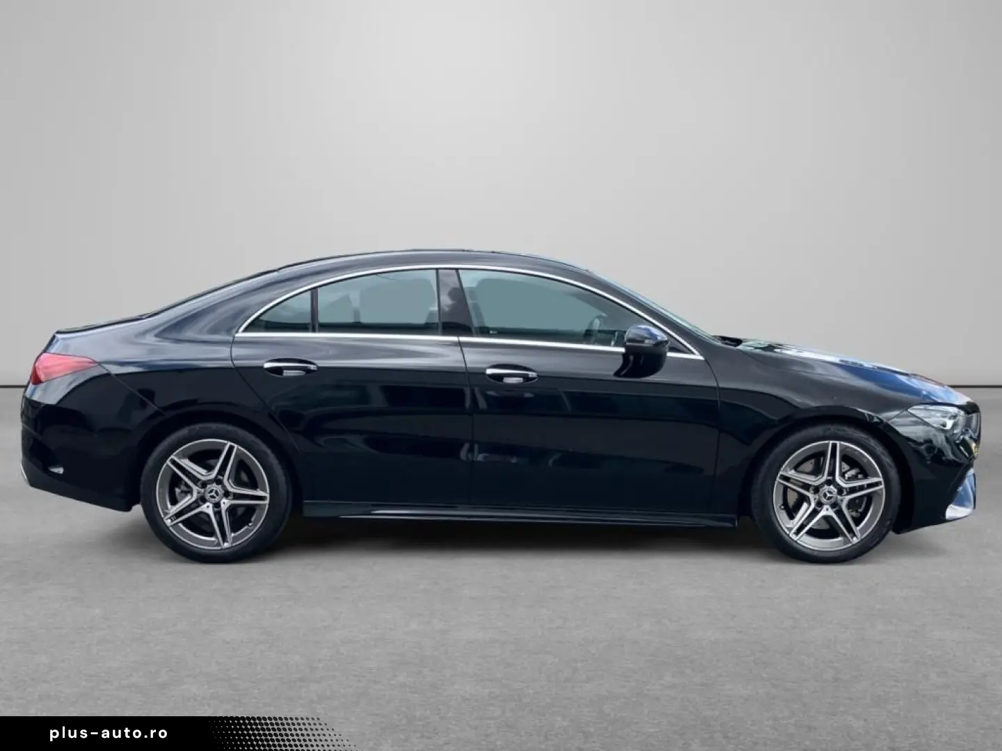 MERCEDES-BENZ CLA 220 d Coupé AMG KEYLESS KAM LED NAVI AMBI