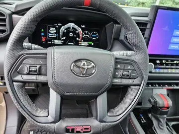 Toyota Sequoia Hybrid TRD Pro 4WD Twin Turbo V6