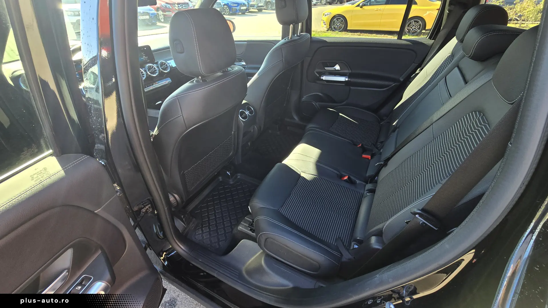 Mercedes-Benz Clasa GLB 200 4Matic