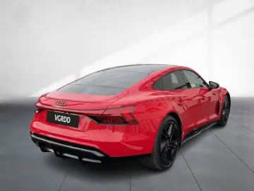 Audi e-tron GT quattro