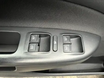 SKODA OCTAVIA  Fab 10-2009  Euro5  1.4 Benzina 122