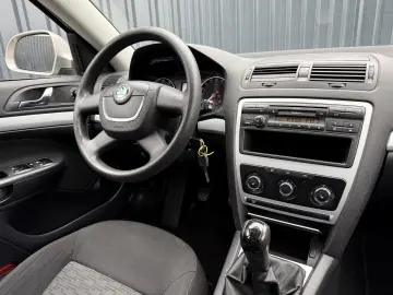 SKODA OCTAVIA  Fab 10-2009  Euro5  1.4 Benzina 122