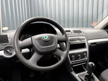 SKODA OCTAVIA  Fab 10-2009  Euro5  1.4 Benzina 122