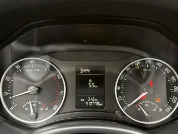 SKODA OCTAVIA  Fab 10-2009  Euro5  1.4 Benzina 122