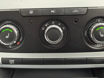 SKODA OCTAVIA  Fab 10-2009  Euro5  1.4 Benzina 122