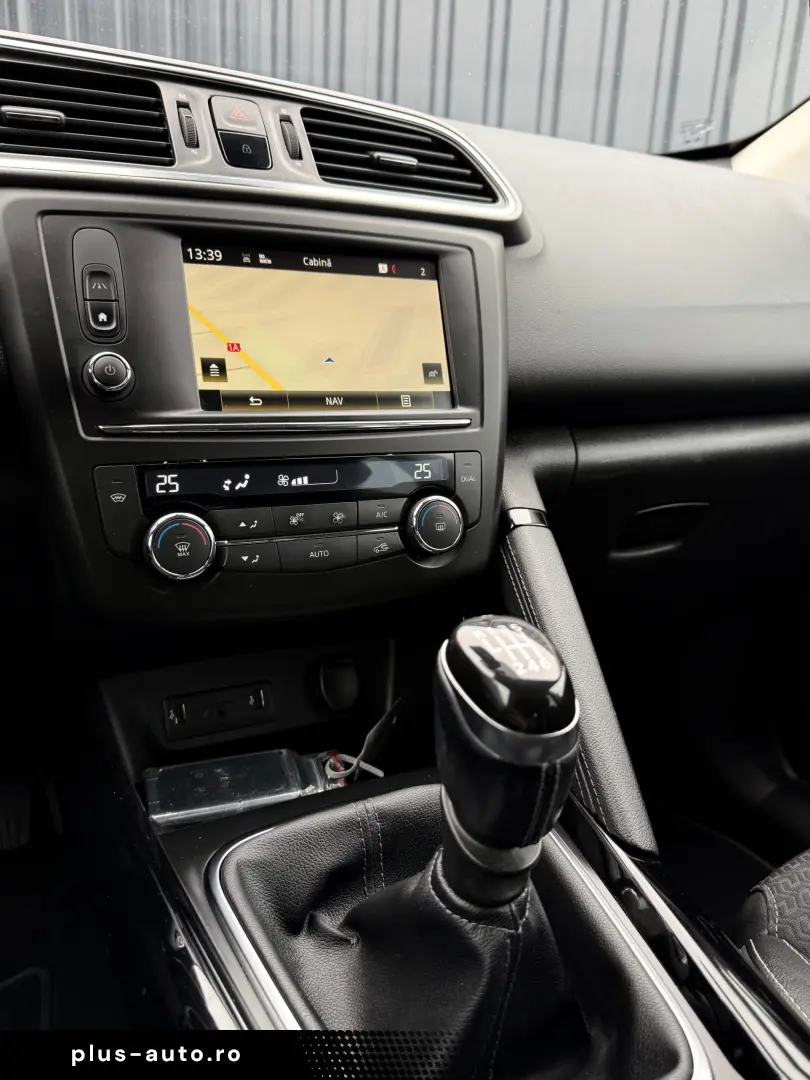 RENAULT KADJAR   FAB 11.2017   1.2 TCE 131 CP