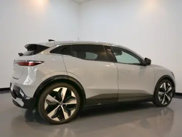 RENAULT MEGANE E-TECH EV60 220cp techno super charge