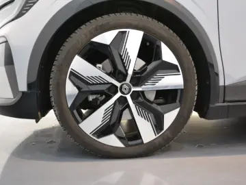 RENAULT MEGANE E-TECH EV60 220cp techno super charge