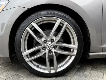 Volkswagen Golf 7   Fab.- 02-2013  2.0 DIESEL 150 Cp