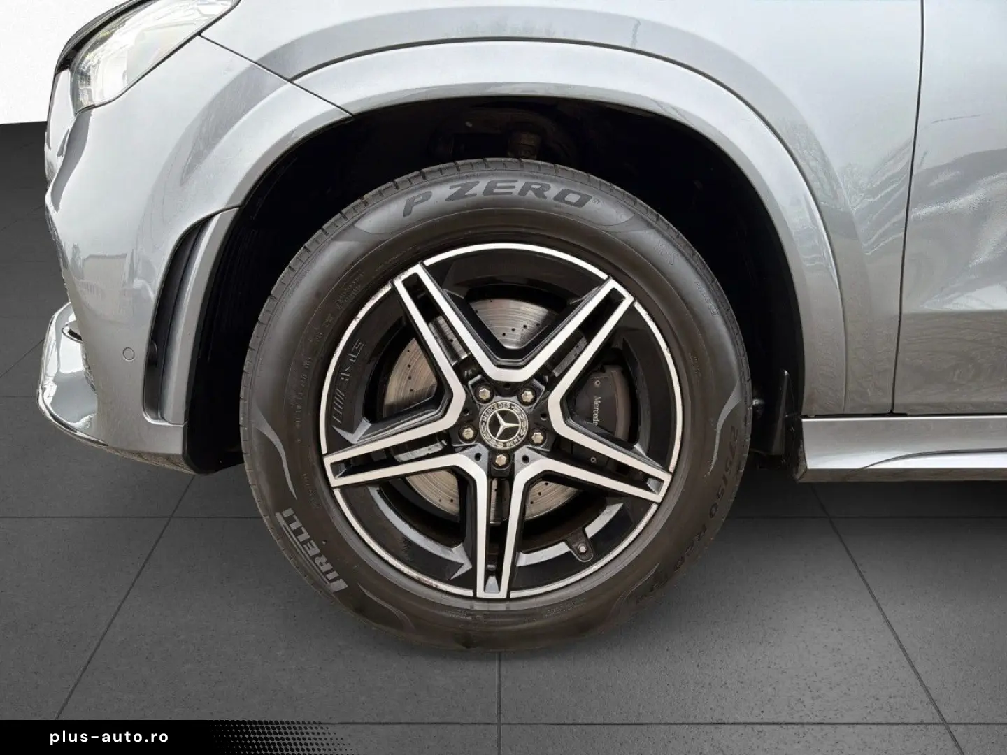 MERCEDES-BENZ GLE 300d 4Matic AMG Night Pano