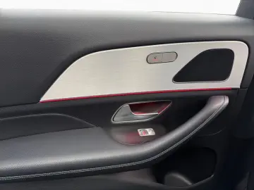 MERCEDES-BENZ GLE 300d 4Matic AMG Night Pano