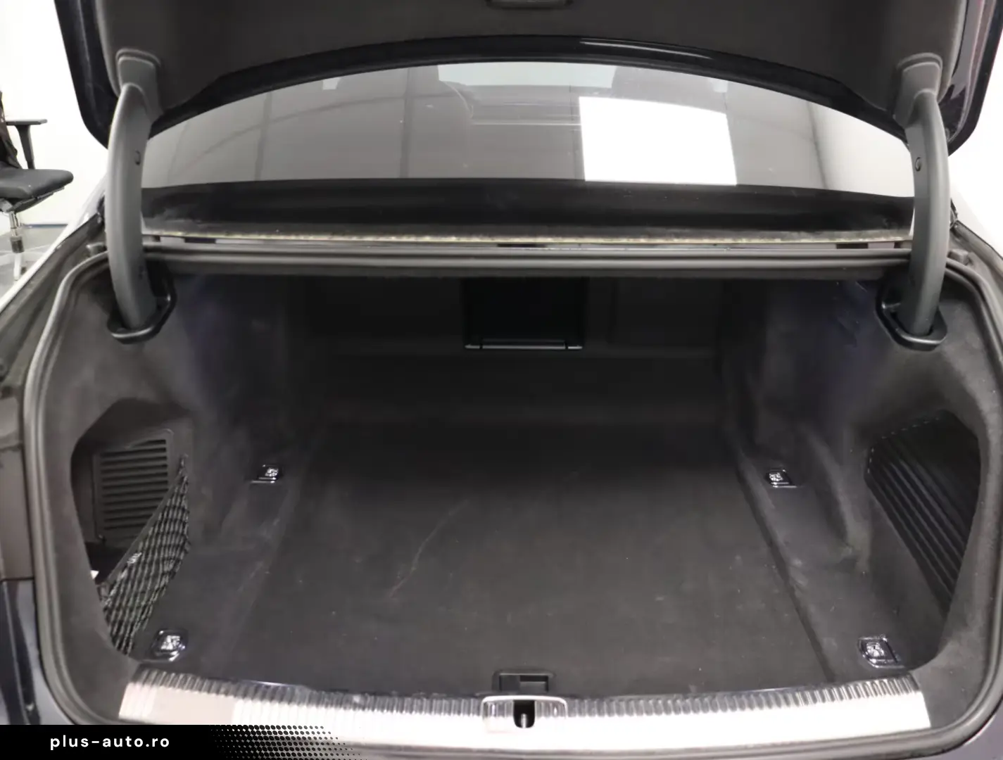 Audi A8 50 TDI quattro