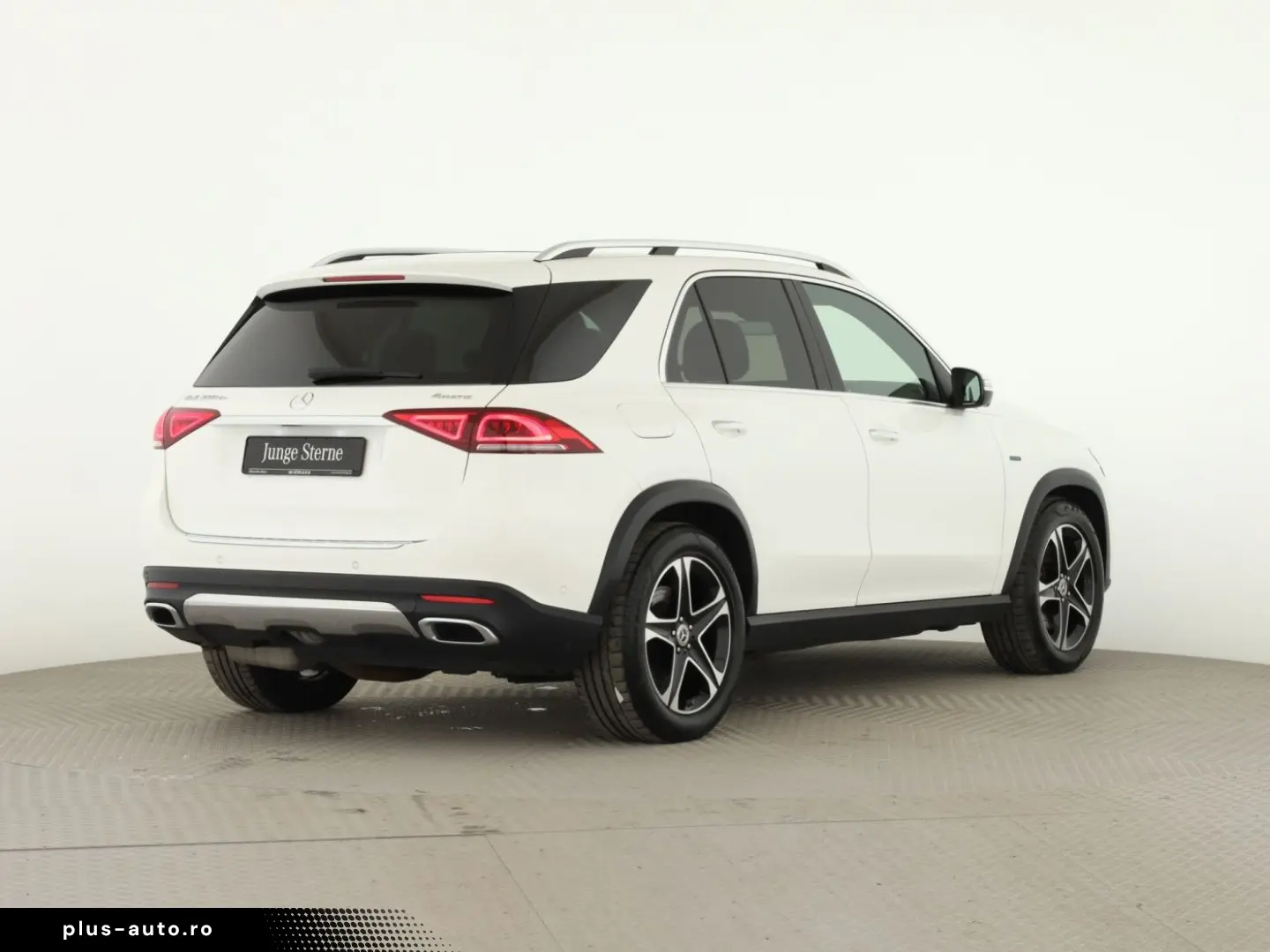 MERCEDES-BENZ GLE 350 de 4M  Multibeam AHK Pano 360 &hellip;