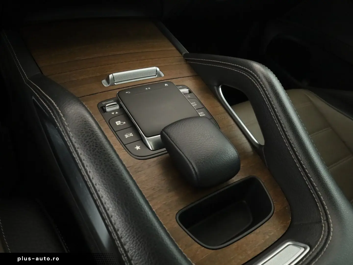 MERCEDES-BENZ GLE 350 de 4M  Multibeam AHK Pano 360 &hellip;