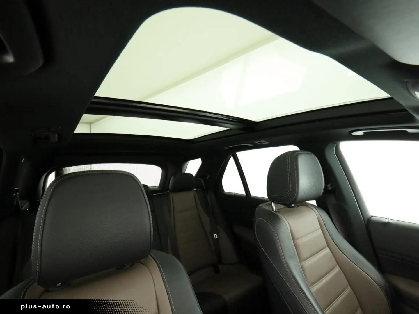 MERCEDES-BENZ GLE 350 de 4M  Multibeam AHK Pano 360 &hellip;