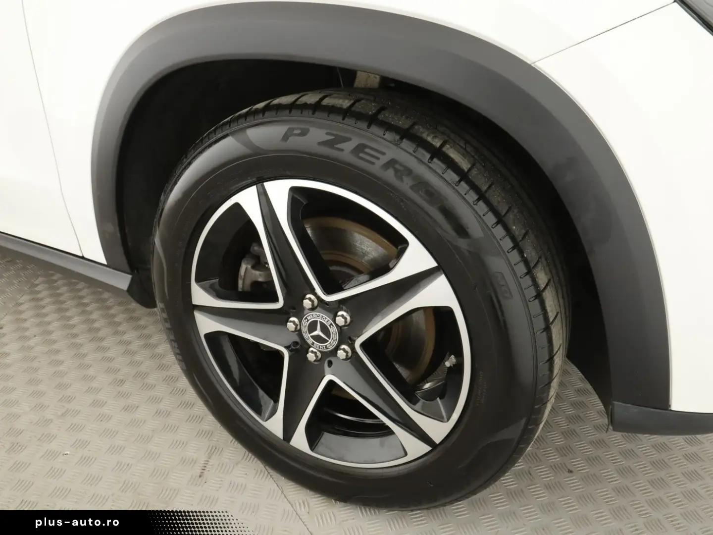 MERCEDES-BENZ GLE 350 de 4M  Multibeam AHK Pano 360 &hellip;