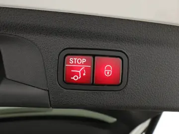 MERCEDES-BENZ GLE 350 de 4M  Multibeam AHK Pano 360 &hellip;