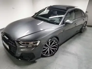 Audi A8 -S line Daytona