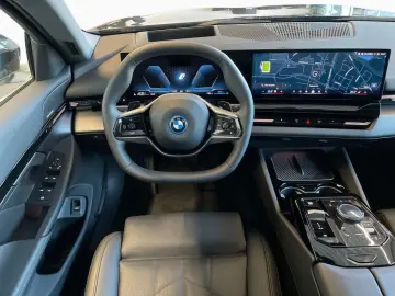 BMW 530e Lim.LiCoPro DAPro PAPro H K Iconic Komfort