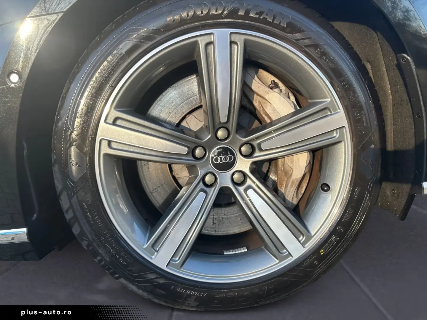 Audi A8 60 TFSI e quattro