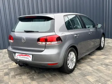 VW Golf 6 BLUE-MOTION  Fab 12-2011