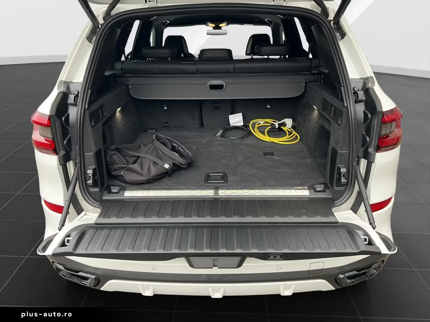 BMW X5 xDrive45e   M Sport  Komfortsitze