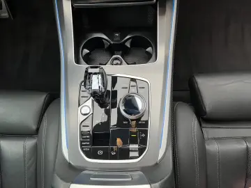 BMW X5 xDrive45e   M Sport  Komfortsitze