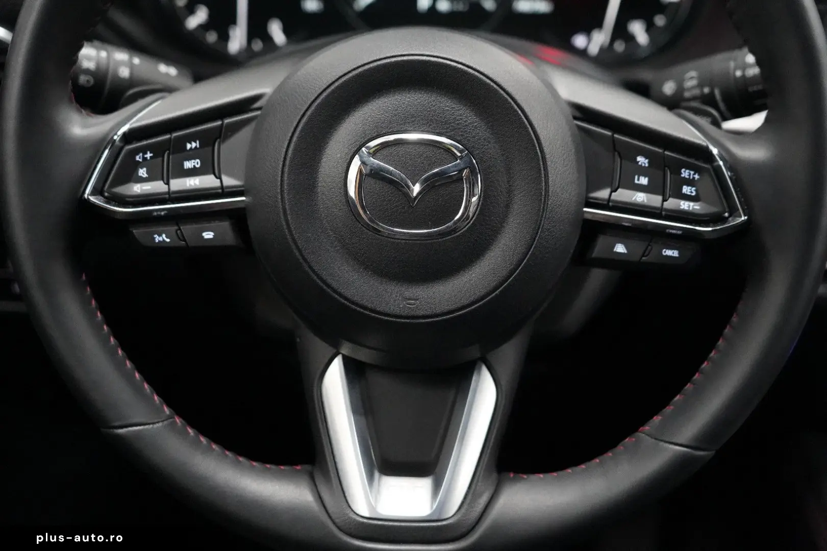 MAZDA CX-5 2.2 SKYACTIV-D 184 HOMURA AWD 360 Kamera