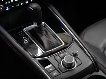 MAZDA CX-5 2.2 SKYACTIV-D 184 HOMURA AWD 360 Kamera