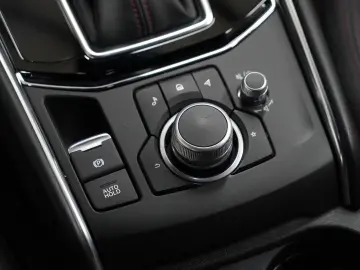 MAZDA CX-5 2.2 SKYACTIV-D 184 HOMURA AWD 360 Kamera