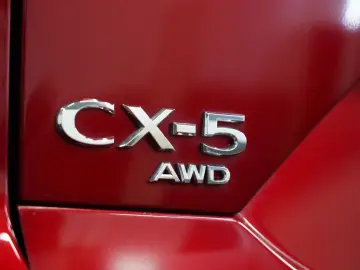 MAZDA CX-5 2.2 SKYACTIV-D 184 HOMURA AWD 360 Kamera