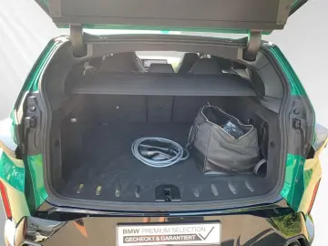 BMW XM 50e DAProf. AHK Autobahnassistent