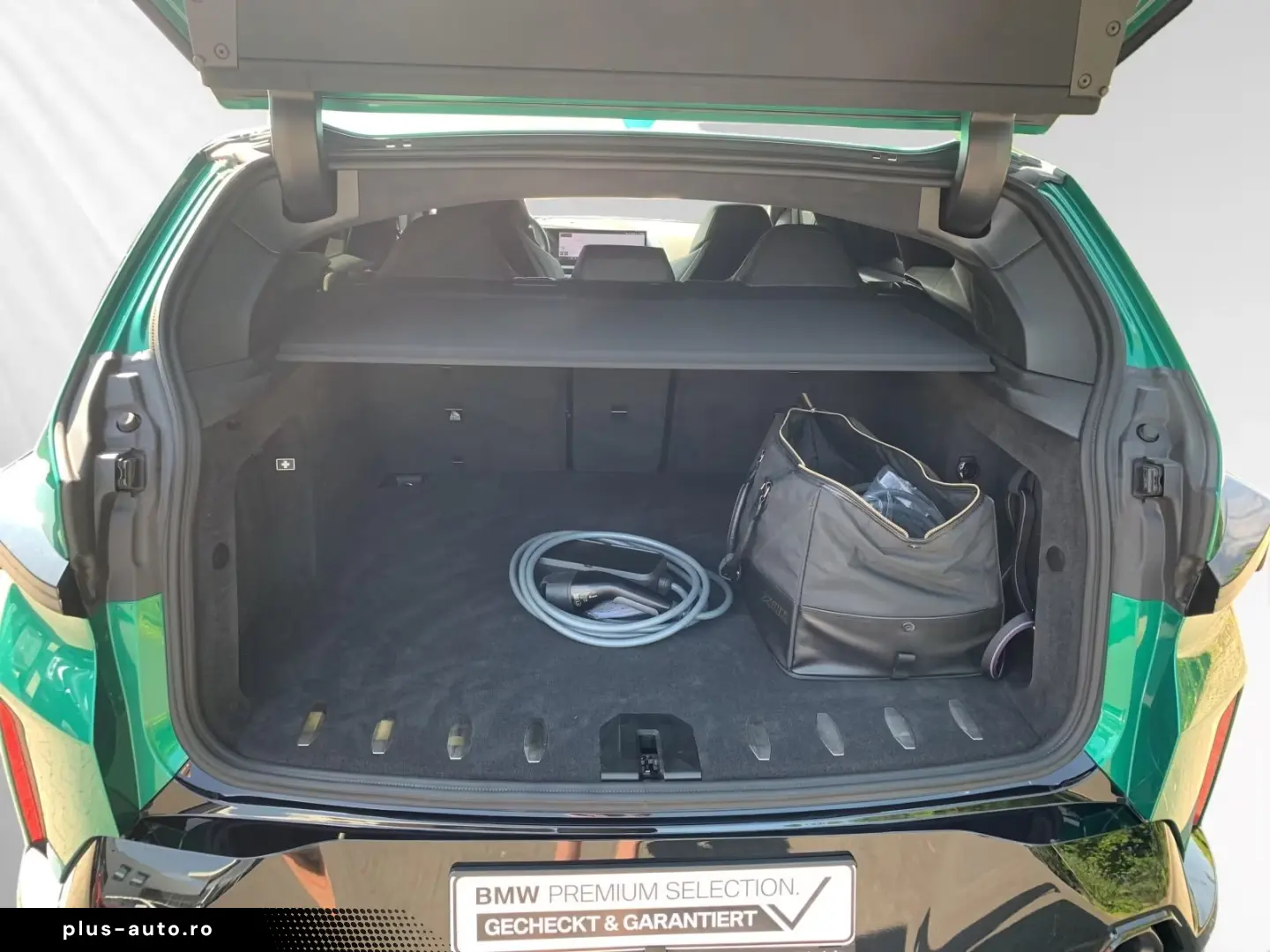 BMW XM 50e DAProf. AHK Autobahnassistent