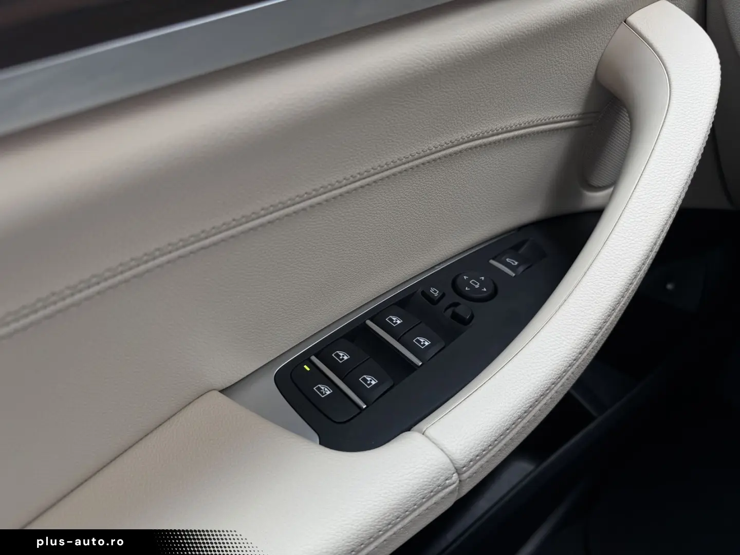 BMW X3 xDrive30e LED LC Prof. Pano HiFi DAB PDC 20