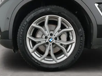 BMW X3 xDrive30e LiveCockpitProf Head-Up Kamera LED