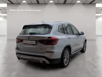 BMW X3 xDrive30e AHK Harman K LiveCockpitProf LED