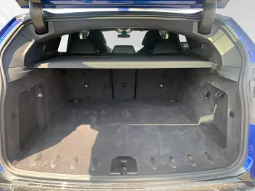 BMW XM 50e AHK DAProf.